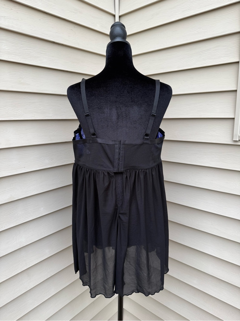 Torrid Plus Size Strappy Lace Babydoll Nightdress - Black & Blue - Picture 4 of 4